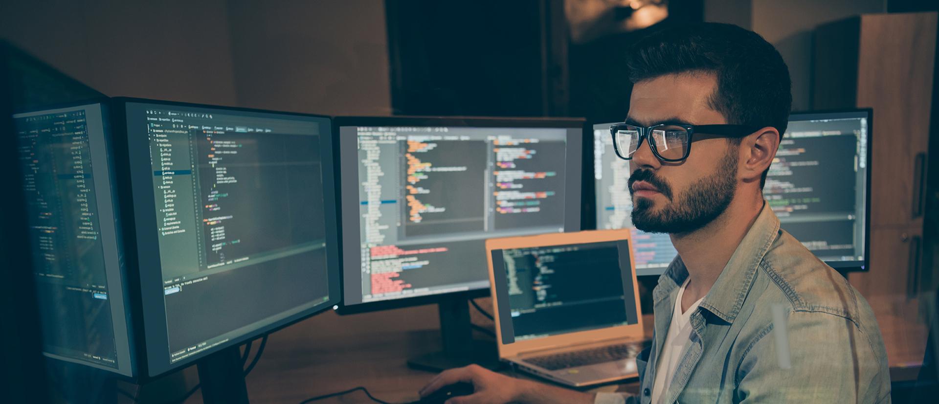 zdjęcie przedstawiające pracownika