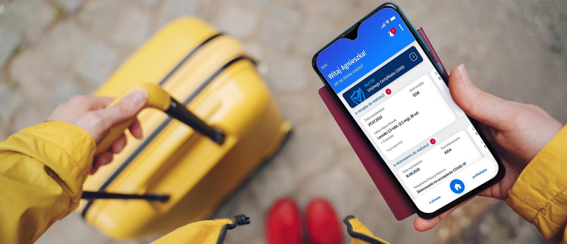 dokument elektroniczny widoczny na telefonie